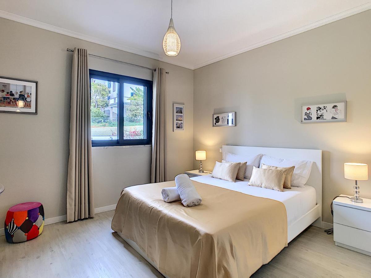 Apartment Lotus By Lovelystay Funchal  Bagian luar foto