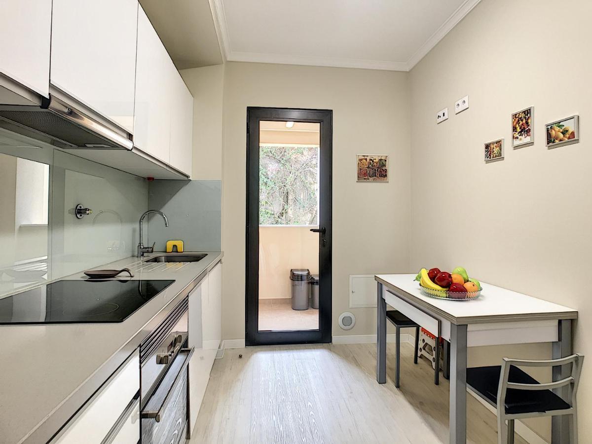 Apartment Lotus By Lovelystay Funchal  Bagian luar foto