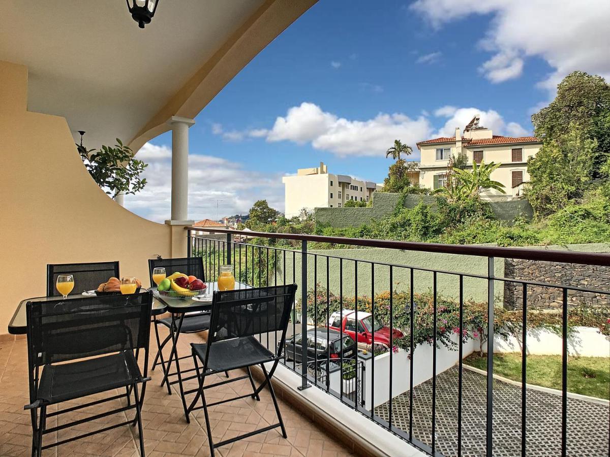 Apartment Lotus By Lovelystay Funchal  Bagian luar foto